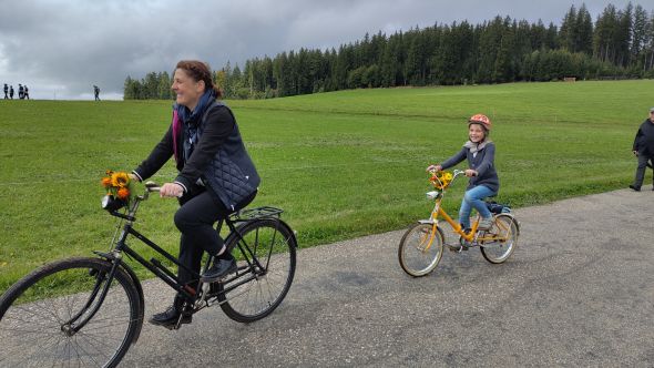 Daniela mit Tochter Eva Daniela mit Tochter Eva